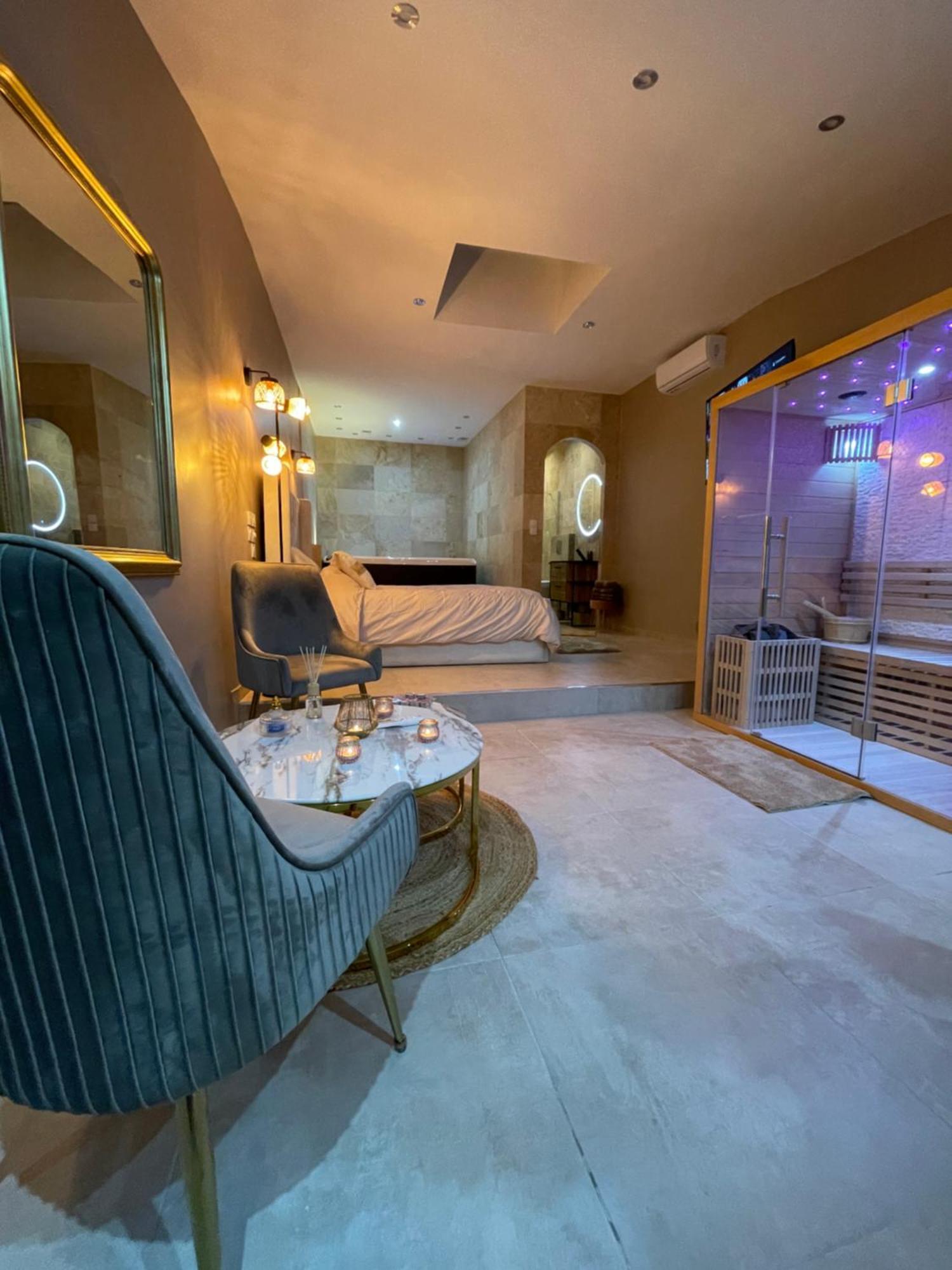 La Nuit De Reve Suite Privative Jaccuzi Sauna Suite 2 Crouy 외부 사진